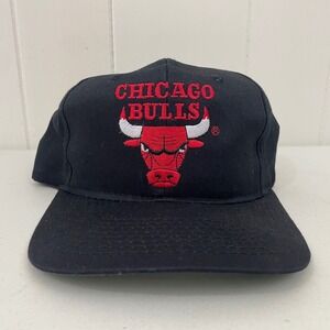 VTG Universal Industries Chicago Bulls NBA Snapback Hat/Cap Black Plain Logo